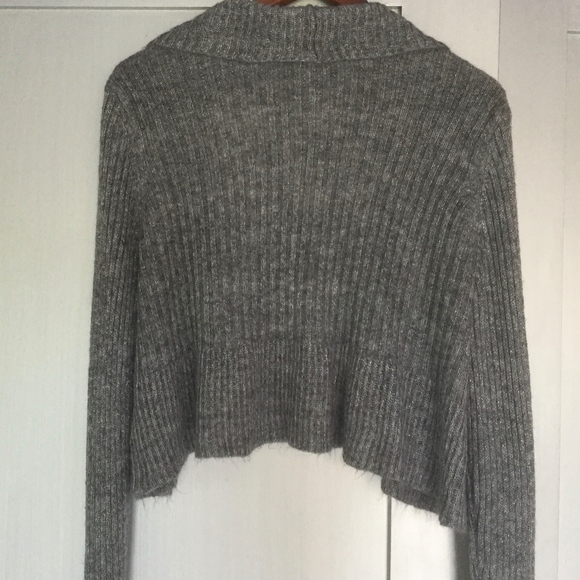 Dresses, jackets, shoes, purses, - Picture 8 of 8